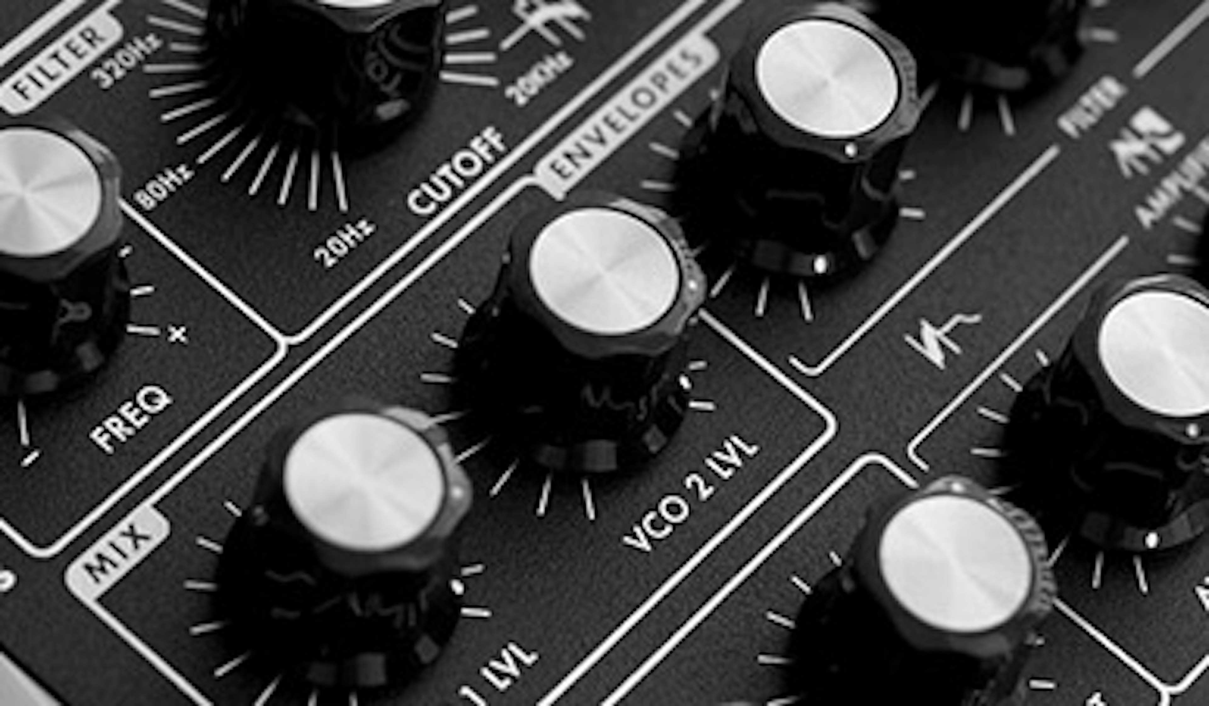 Synthesizers And Design:A Musical Perspective On User Interfaces.